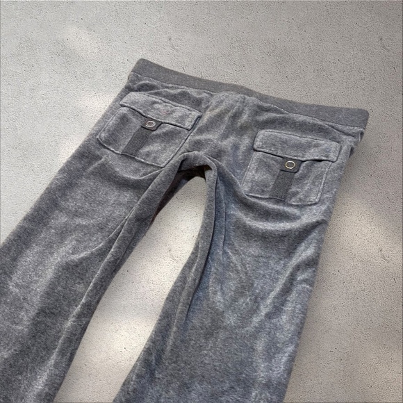 !! SOLD DO NOT BUY !! Juicy Couture Low Rise Grey Flare Pants - Picture 3 of 5